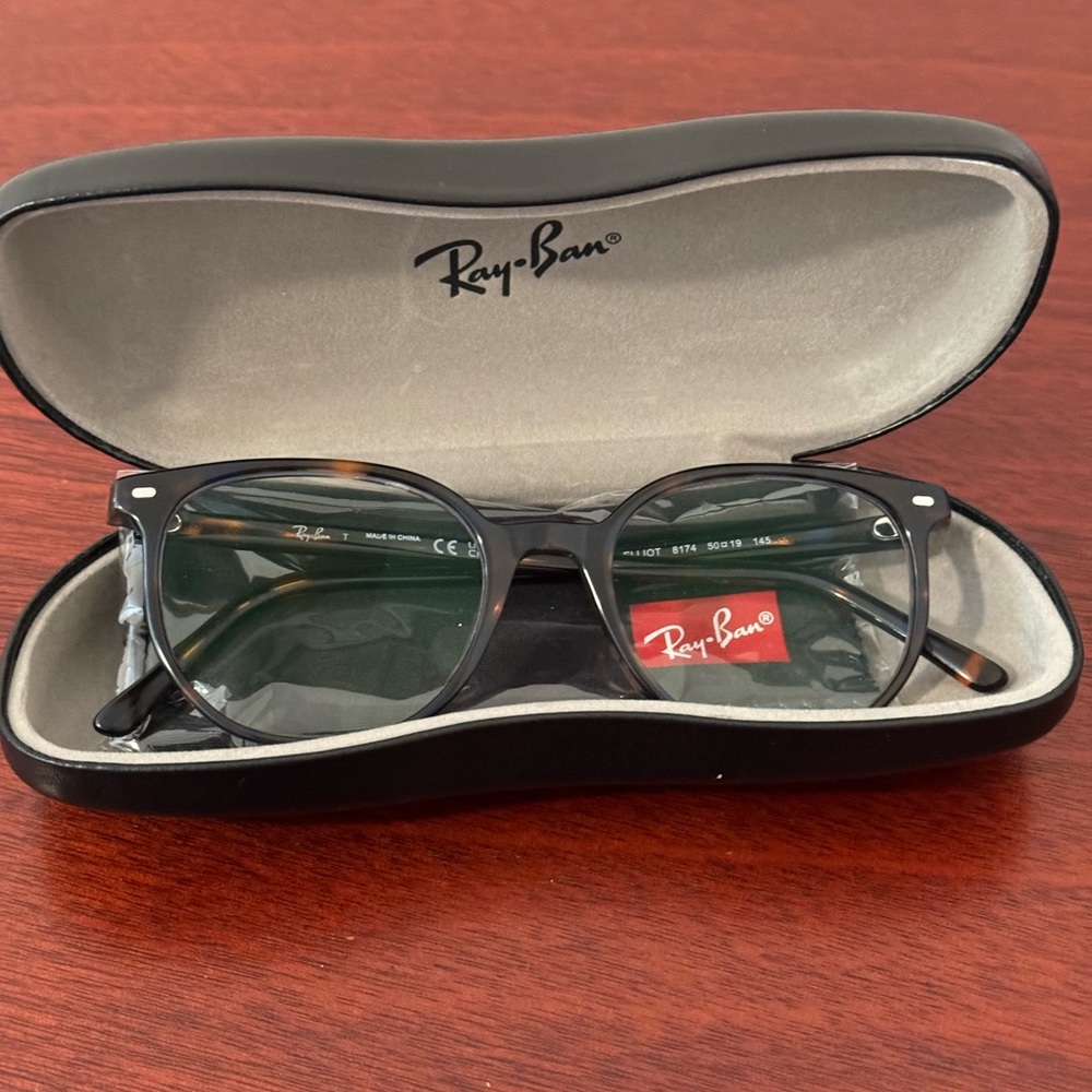 Ray-Ban Blue Yellow Tortoise Shell Eyeglass Frames. Need to replace with your RX